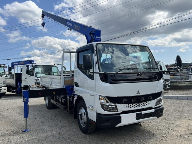 MITSUBISHI FUSO Canter Truck (With 4 Steps Of Cranes) 2RG-FEAV0 2026 240km