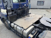 UD TRUCKS Quon Trailer Head QPG-GK5XAB 2016 613,000km_11
