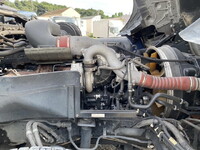 UD TRUCKS Quon Trailer Head QPG-GK5XAB 2016 613,000km_25