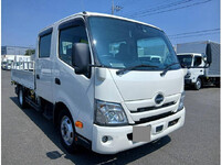 HINO Dutro Double Cab 2RG-XZU710M 2022 242,000km_1