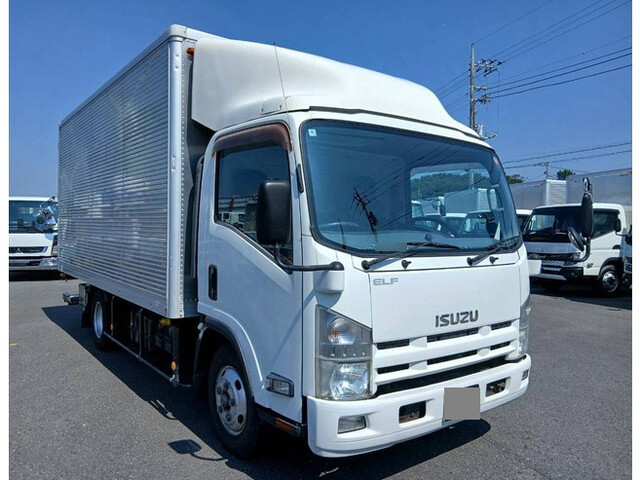 Elf Aluminum Van_1