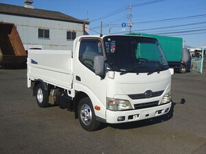 HINO Dutro Flat Body TKG-XZU675M 2013 152,757km_1