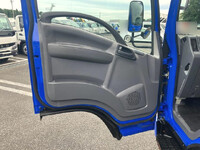 ISUZU Elf Flat Body TRG-NMR85R 2017 28,899km_30