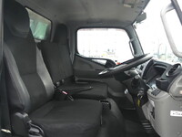 MITSUBISHI FUSO Canter Covered Truck TPG-FBA00 2018 6,000km_9