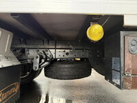 TOYOTA Dyna Aluminum Van TPG-XZU712 2017 189,000km_10