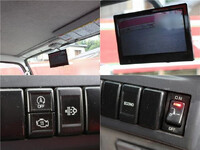 ISUZU Elf Double Cab TRG-NHR85A 2015 71,420km_15