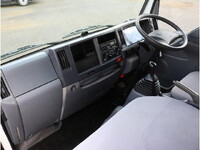 ISUZU Elf Double Cab TRG-NHR85A 2015 71,420km_27