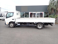 HINO Dutro Flat Body TPG-XZU655M 2019 135,900km_7