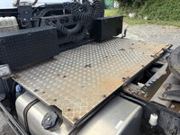 UD TRUCKS Quon Trailer Head 2PG-GK5AAB 2019 372,000km_10