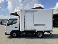 MITSUBISHI FUSO Canter Refrigerator & Freezer Truck 2TG-FBA00 2021 122,046km_5