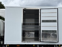 ISUZU Forward Refrigerator & Freezer Truck TKG-FRR90T2 2017 355,000km_10