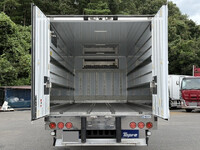 ISUZU Forward Refrigerator & Freezer Truck TKG-FRR90T2 2017 355,000km_12