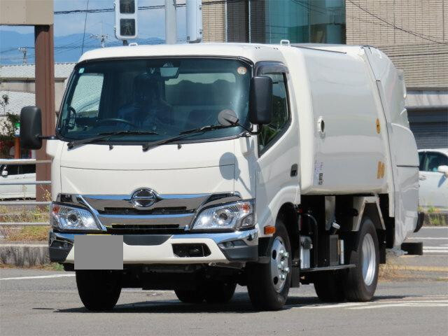 Dutro Garbage Truck_1