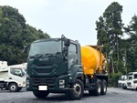 Giga Mixer Truck