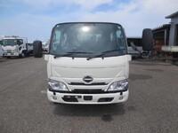 HINO Dutro Double Cab 2DG-XZU685M 2024 782km_5