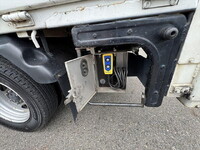 ISUZU Elf Double Cab TRG-NHR85A 2018 142,696km_14