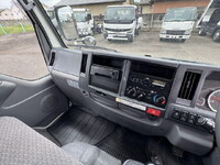 ISUZU Elf Double Cab TRG-NHR85A 2018 142,696km_20