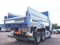UD TRUCKS Quon Dump QKG-CW5XL 2015 539,977km_4