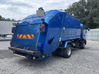 ISUZU Forward Garbage Truck TKG-FRR90S2 2015 303,286km_4