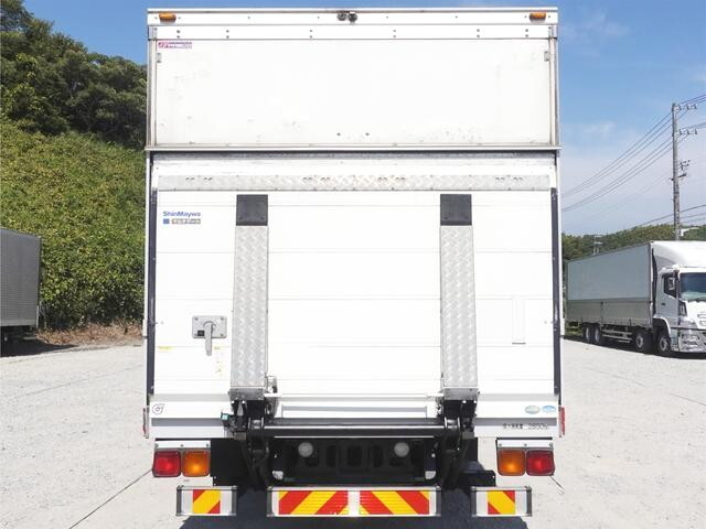 Forward Panel Van_2