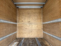 ISUZU Elf Aluminum Van TRG-NMR85N 2018 218,122km_13