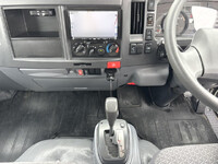 ISUZU Elf Aluminum Van TRG-NMR85N 2018 218,122km_32