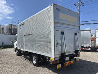 ISUZU Elf Aluminum Van 2RG-NPR88AN 2020 296,198km_2