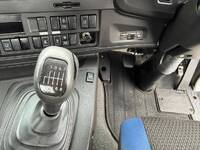 ISUZU Giga Trailer Head QKG-EXZ52BJ 2016 849,000km_20