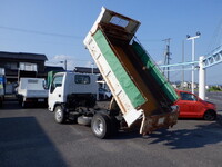 ISUZU Elf Dump BKG-NKR85AD 2010 117,645km_2