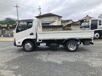 HINO Dutro Flat Body TPG-XZU605M 2019 60,819km_5