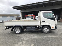 HINO Dutro Flat Body TPG-XZU605M 2019 60,819km_6
