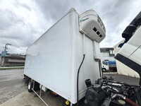 ISUZU Forward Refrigerator & Freezer Truck TKG-FRR90S2 2016 224,038km_27