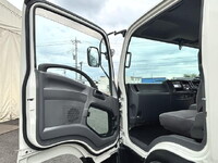 ISUZU Forward Refrigerator & Freezer Truck TKG-FRR90S2 2016 224,038km_32