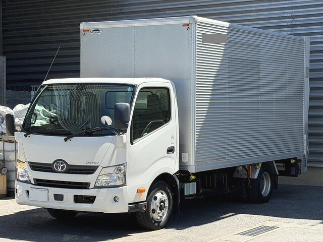 Dyna Aluminum Van_1