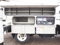 ISUZU Elf Cherry Picker PB-NKR81AN 2006 131,567km_20