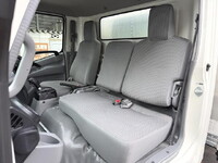 TOYOTA Dyna Aluminum Van TPG-XZU712 2017 194,000km_34