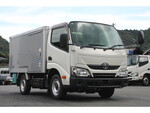 Dyna Refrigerator & Freezer Truck