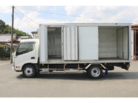 HINO Dutro Refrigerator & Freezer Truck TPG-XZU655M 2018 106,637km_14