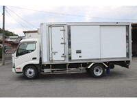 HINO Dutro Refrigerator & Freezer Truck TPG-XZU655M 2018 106,637km_6