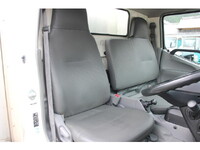 HINO Dutro Bottle Van TPG-XZC605M 2018 57,306km_37