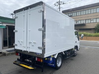 ISUZU Elf Refrigerator & Freezer Truck 2RG-NHR88AN 2020 165,000km_3