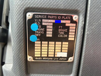 ISUZU Giga Aluminum Wing QKG-CYJ77B 2018 618,000km_29