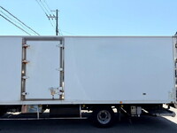 HINO Ranger Refrigerator & Freezer Truck TKG-FD9JLAA 2016 558,800km_17