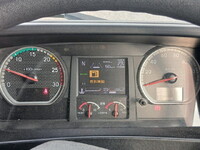 ISUZU Giga Trailer Head QKG-EXD52BE 2018 540,000km_13