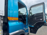 ISUZU Giga Aluminum Wing QPG-CYJ77B 2017 1,323,000km_21