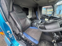 ISUZU Giga Aluminum Wing QPG-CYJ77B 2017 1,323,000km_24