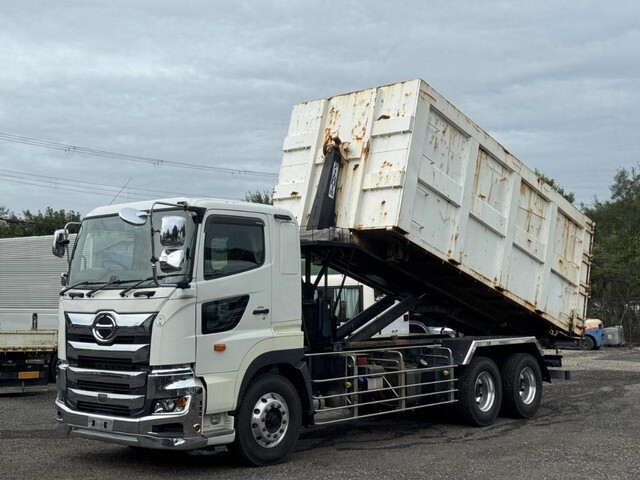 Profia Container Carrier Truck_1