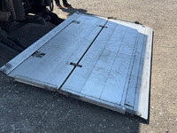 ISUZU Forward Refrigerator & Freezer Truck TKG-FRR90T2 2015 543,000km_10