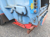 ISUZU Elf Garbage Truck BKG-NMR85N 2011 263,000km_20