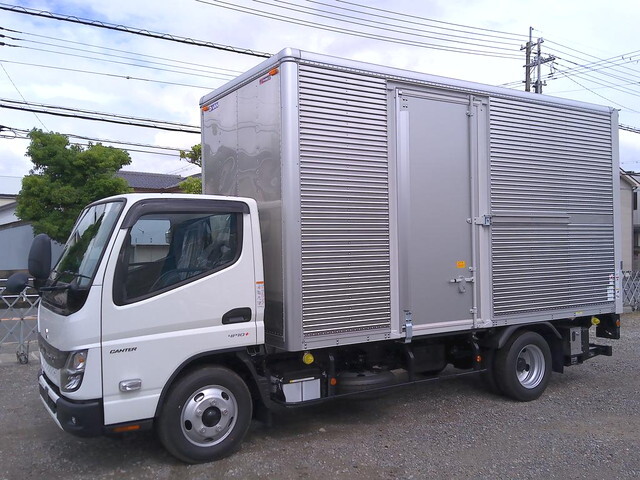 MITSUBISHI FUSO Canter Aluminum Van 2RG-FEAV0 2026 547km